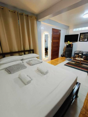EJ's Guesthouse - Legazpi City